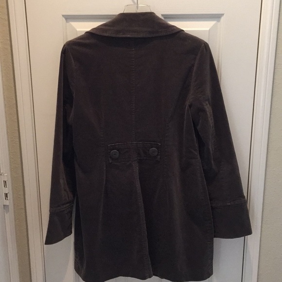 Coat - Picture 3 of 3